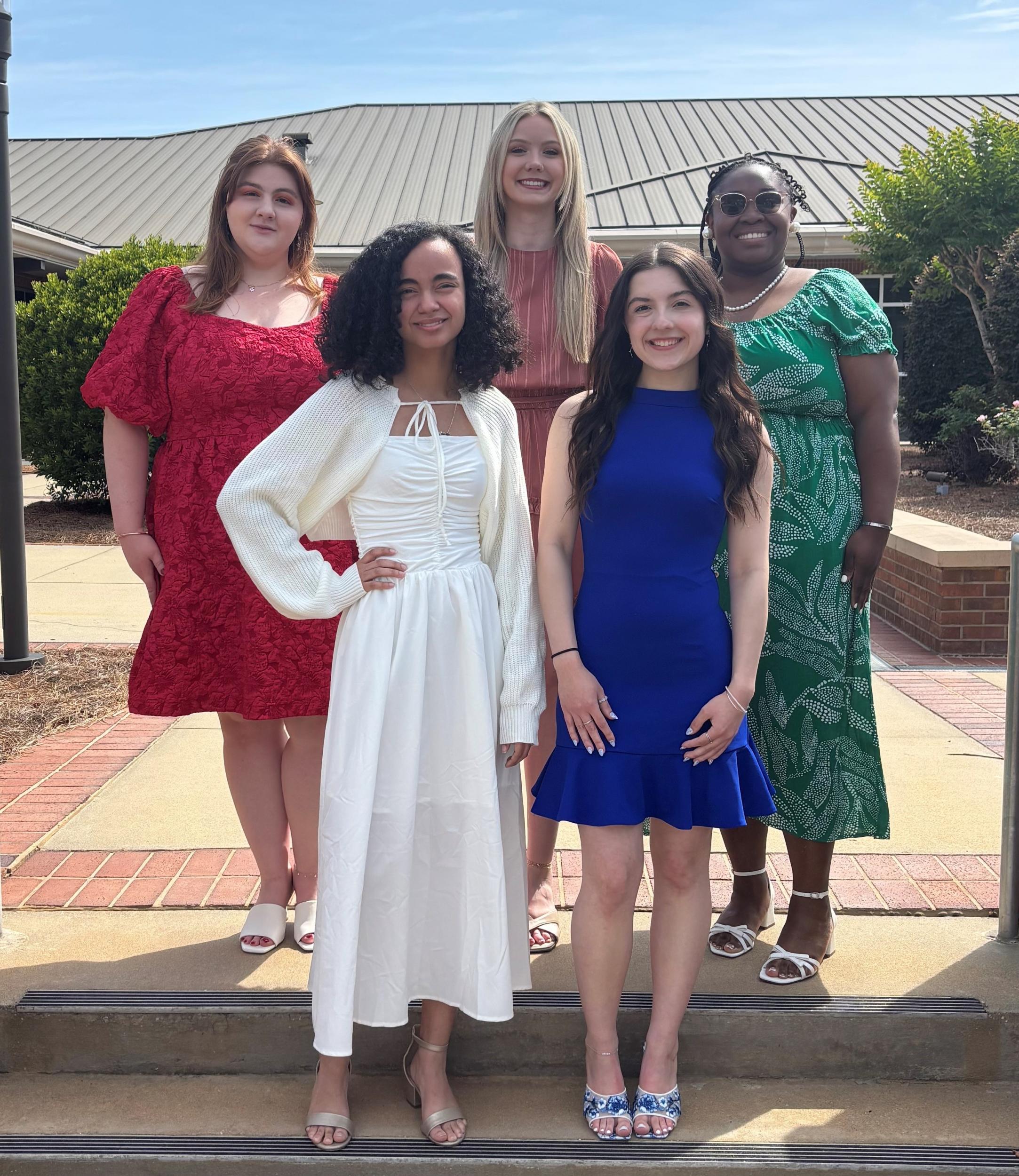 Photo for SRTC Veterinary Technology Students Recognized at Pinning Ceremony