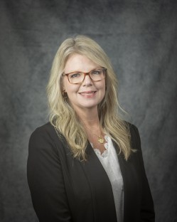 Click to view profile for Carla Barrow