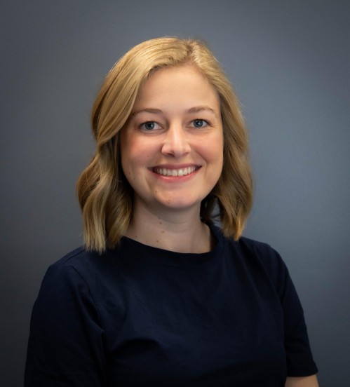 Click to view profile for Amelia Thompson