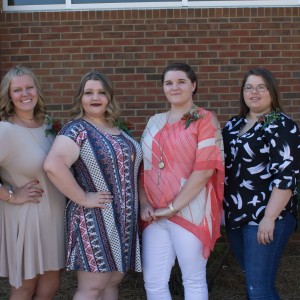 Photo for Veterinary Tech Class of 2019 Honored at Pinning Ceremony 