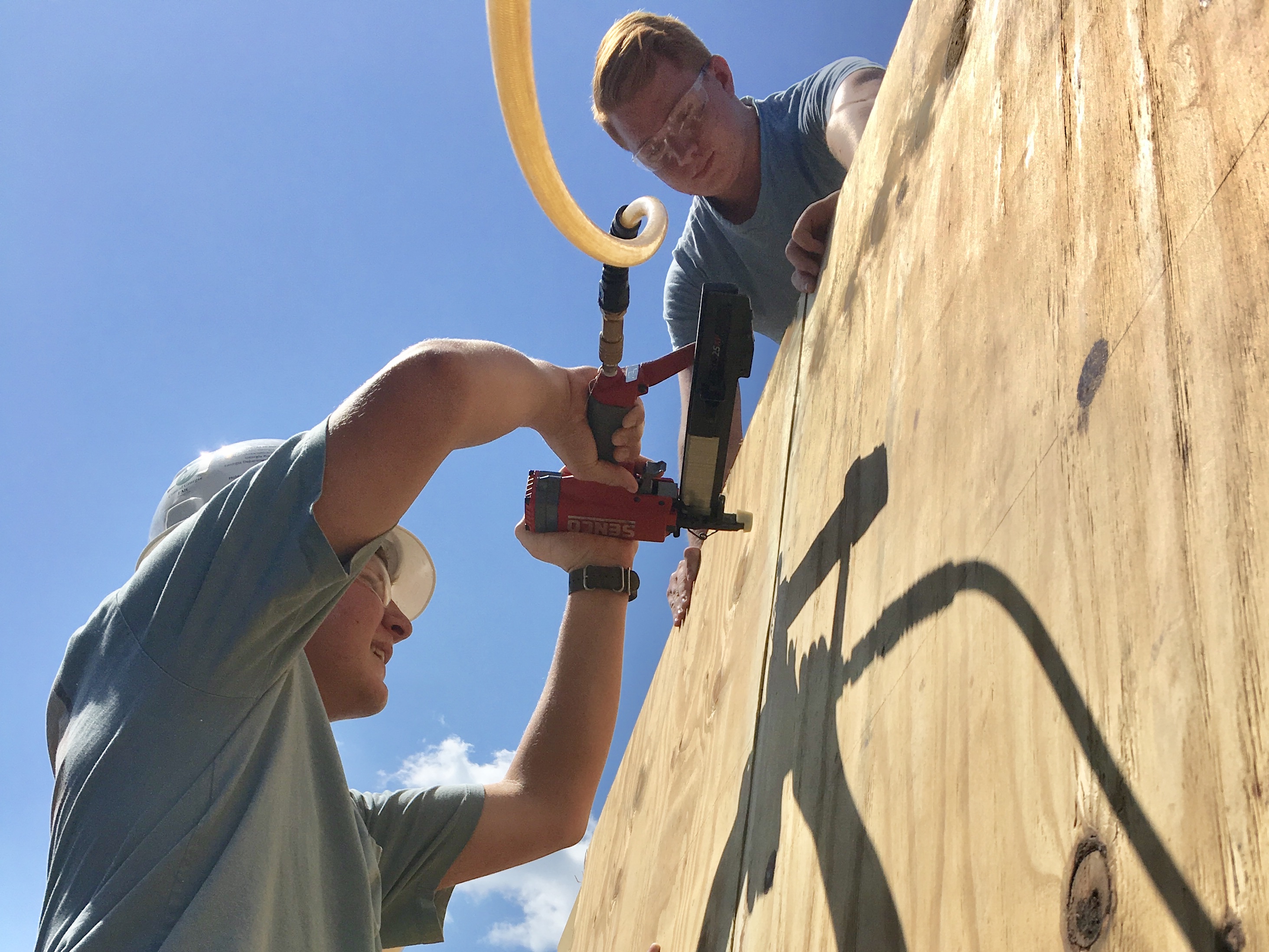 Dual Enrollment Students Build Beds For Local Foster Kids - 